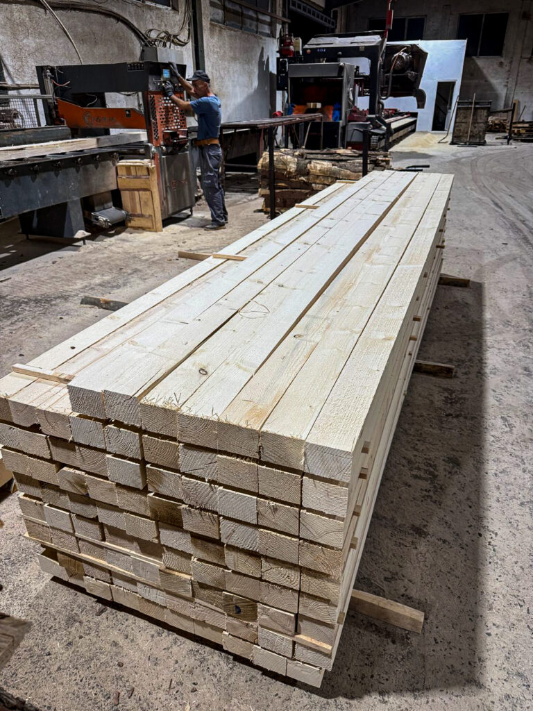 WhatsApp Image 2025-10-27 at 17.44.57