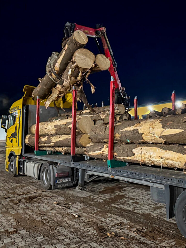 WhatsApp Image 2025-10-27 at 18.07.15 (2)